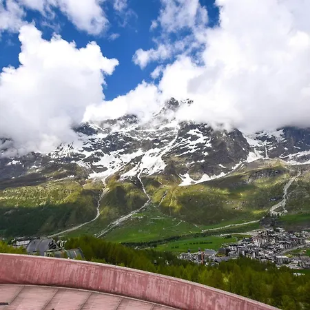 Appartement Gorgeous In *